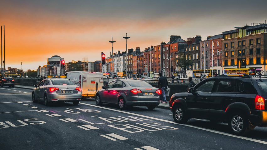 Autofahren in Irland: Das ist zu beachten