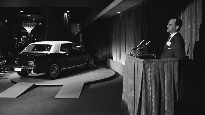 1964_Worlds_Fair_Ford_Mustang_introduction_Lee_Iacocca