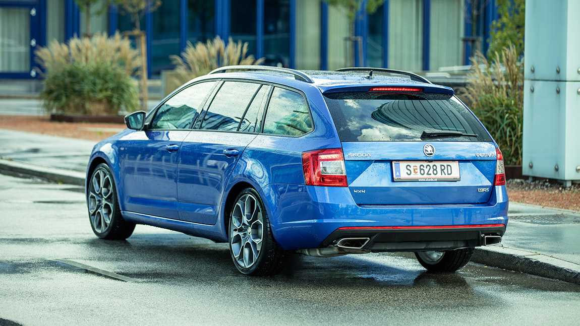 Skoda Octavia Combi Rs 4x4 Tdi Dsg Blaue Stunden