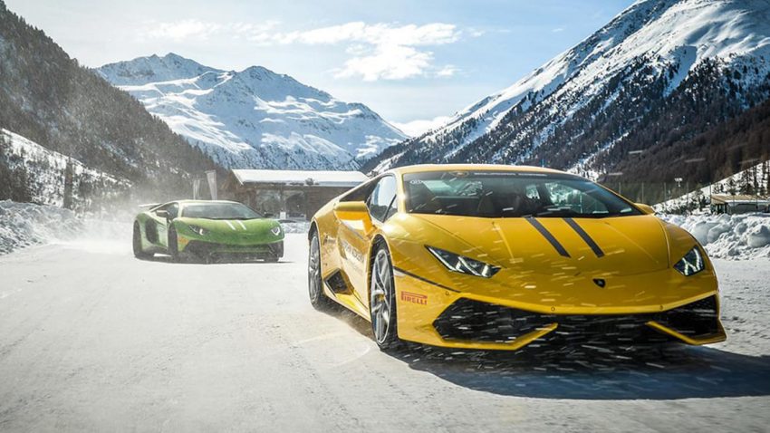 Lamborghini im Schnee