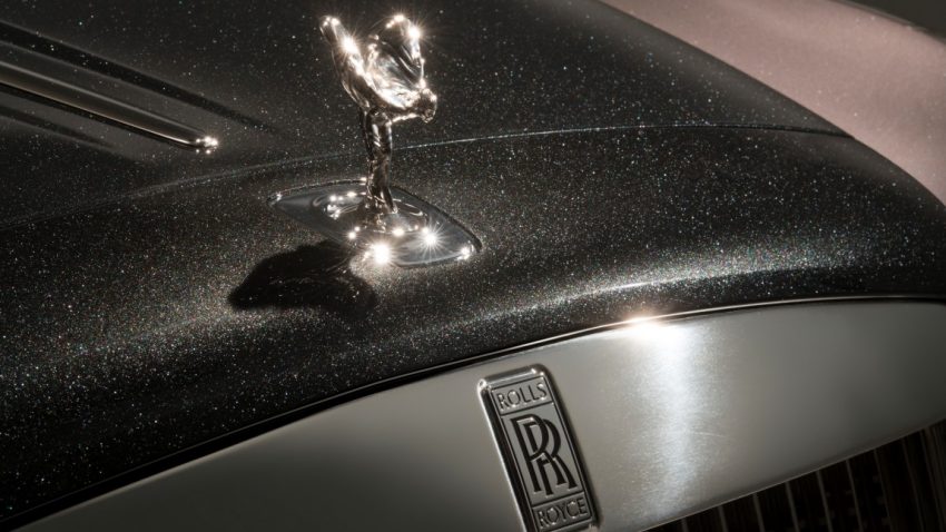 Rolls-Royce lackiert Ghost mit echtem Diamantenstaub