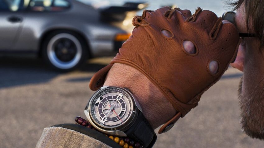 Diese Uhren bestehen aus alten Porsche-Teilen