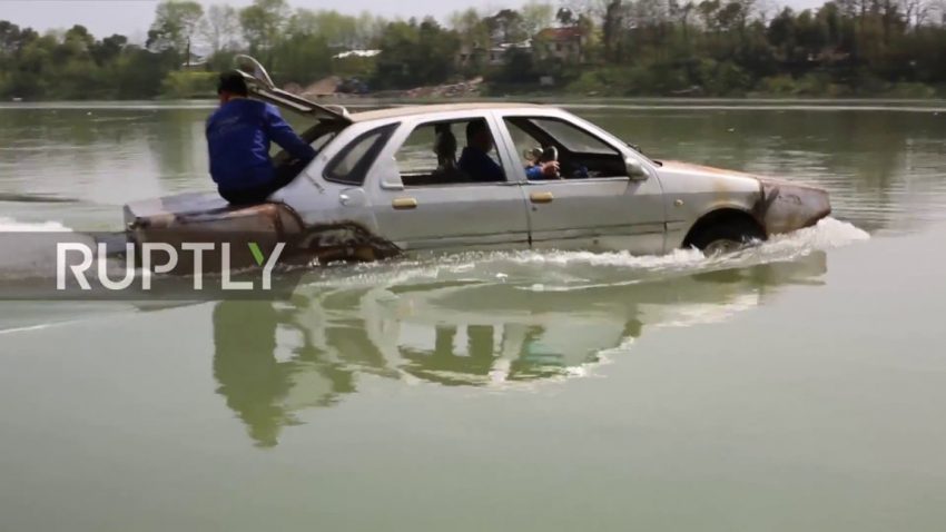 Vom Schrottplatz aufs Wasser: Das DIY-Amphibienauto