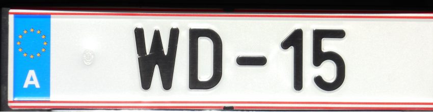 Ein Diplomaten-Kennzeichen aus Österreich.