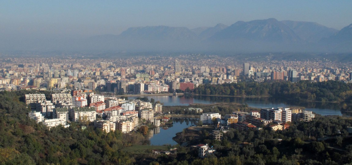 Autofahren in Albanien: Das ist zu beachten