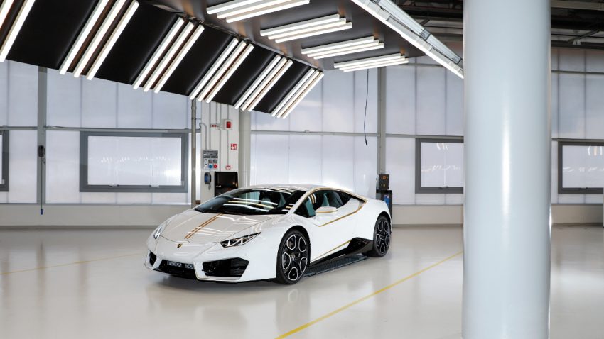 Päpstlicher Lamborghini Huracán für 715.000 Euro versteigert