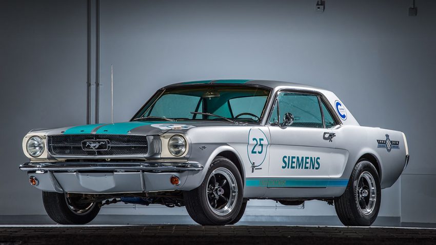 1965er Ford Mustang Siemens Goodwood Hillclimb autonom