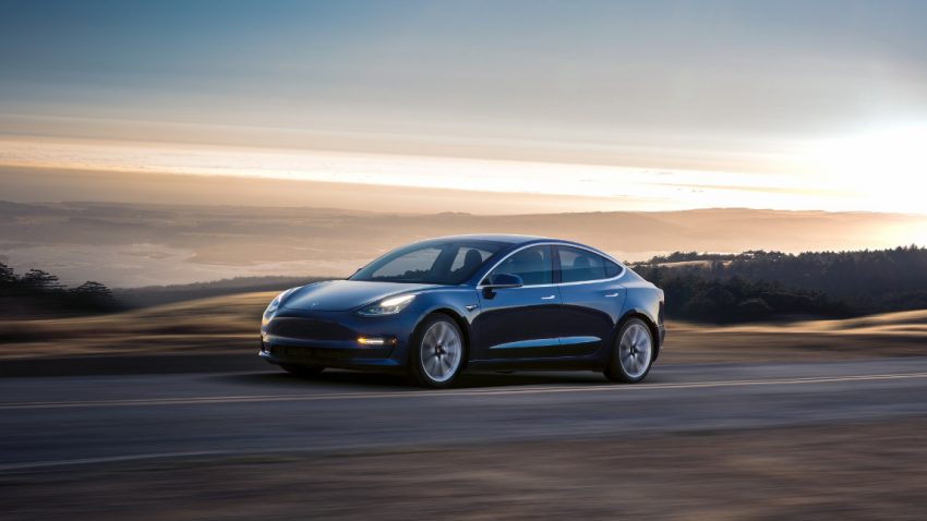 "Verzweifelt": Tesla soll Geld von Zulieferern zurückgefordert haben