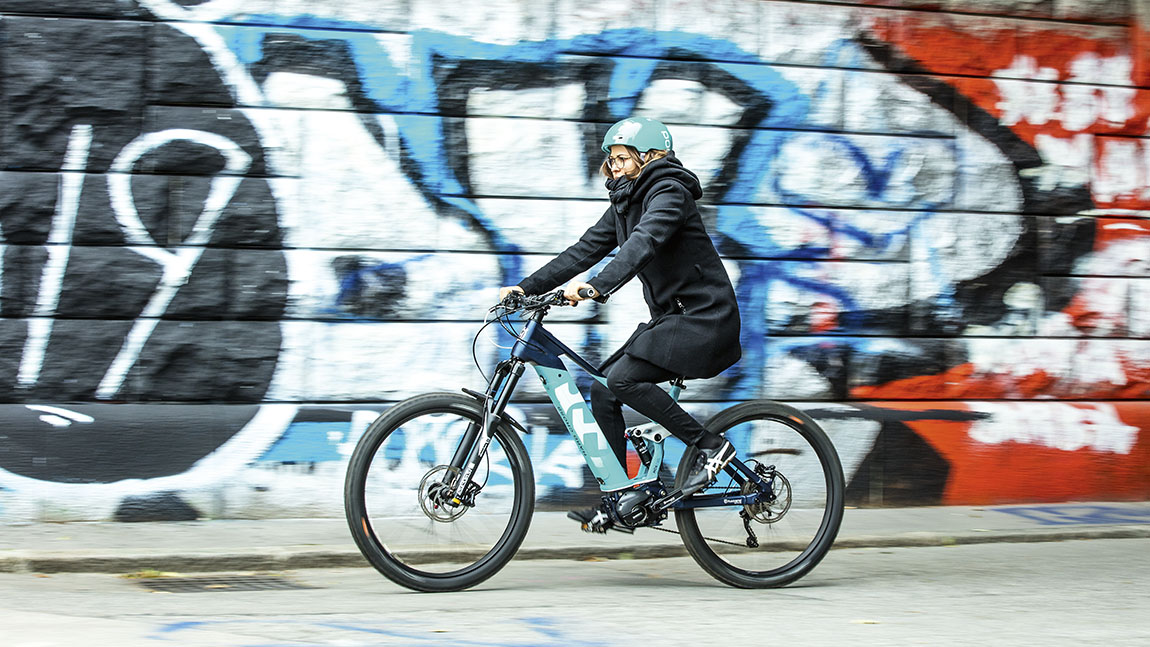 IchBinEinFahrrad.at, Super-E-Bike nur in Österreich erlaubt. Das  Alpha-Tier unter den Urbanen E-Bikes. Das ultimative F…