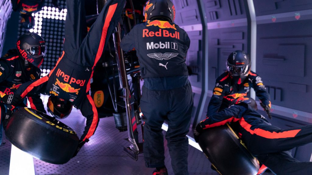 Außerirdisch gut: Red Bull absolviert Boxenstopp in der Schwerelosigkeit