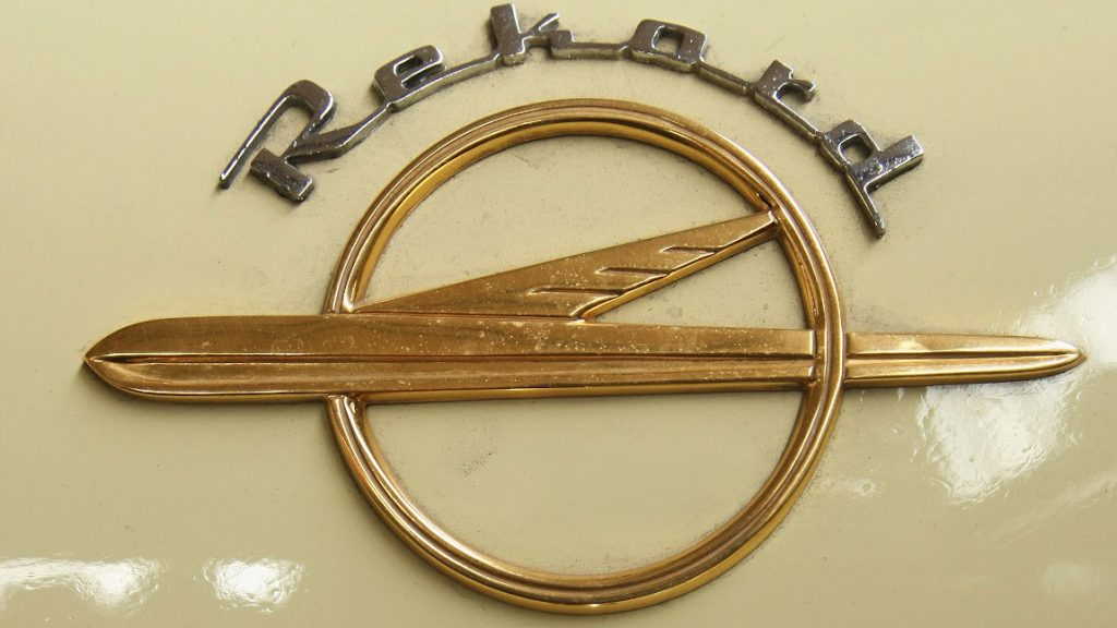 Das Opel-Logo: Geschichte & aktuelle Version