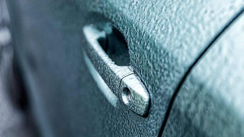 10 Tipps gegen zugefrorene Autotüren und vereiste Schlösser
