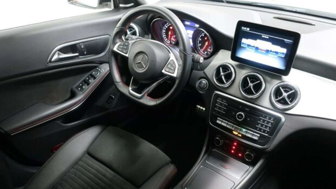 Gebrauchtwagenmarkt: Mercedes Benz CLA 180d Shooting Brake Automatik zu