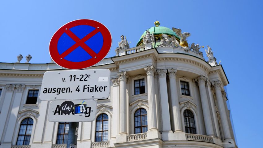 Halten und Parken verboten: Alle Infos zu Halte- und Parkverboten in Österreich
