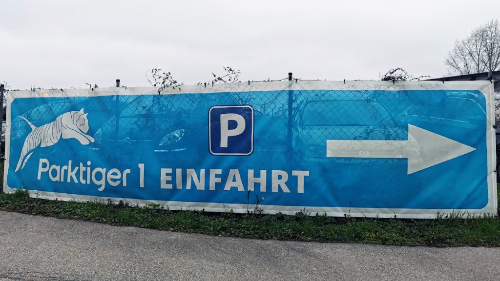 TOM Parking - Airport Vienna parking - P&R Schwechat