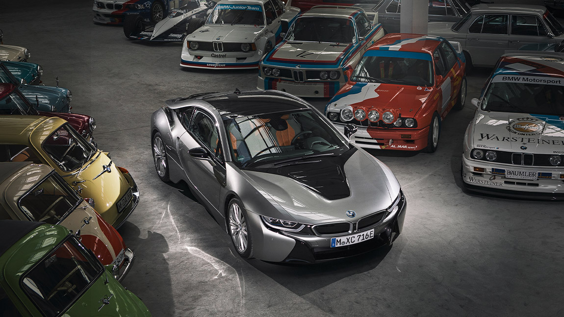 BMW i8: Antrieb, Preise, Ausstattung [Modellübersicht]